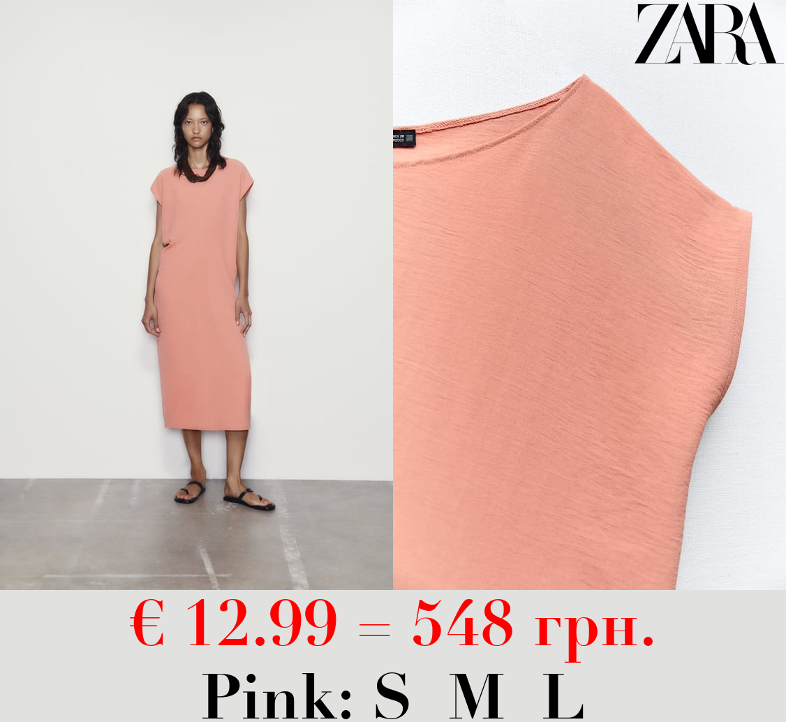 MINIMALIST T-SHIRT DRESS