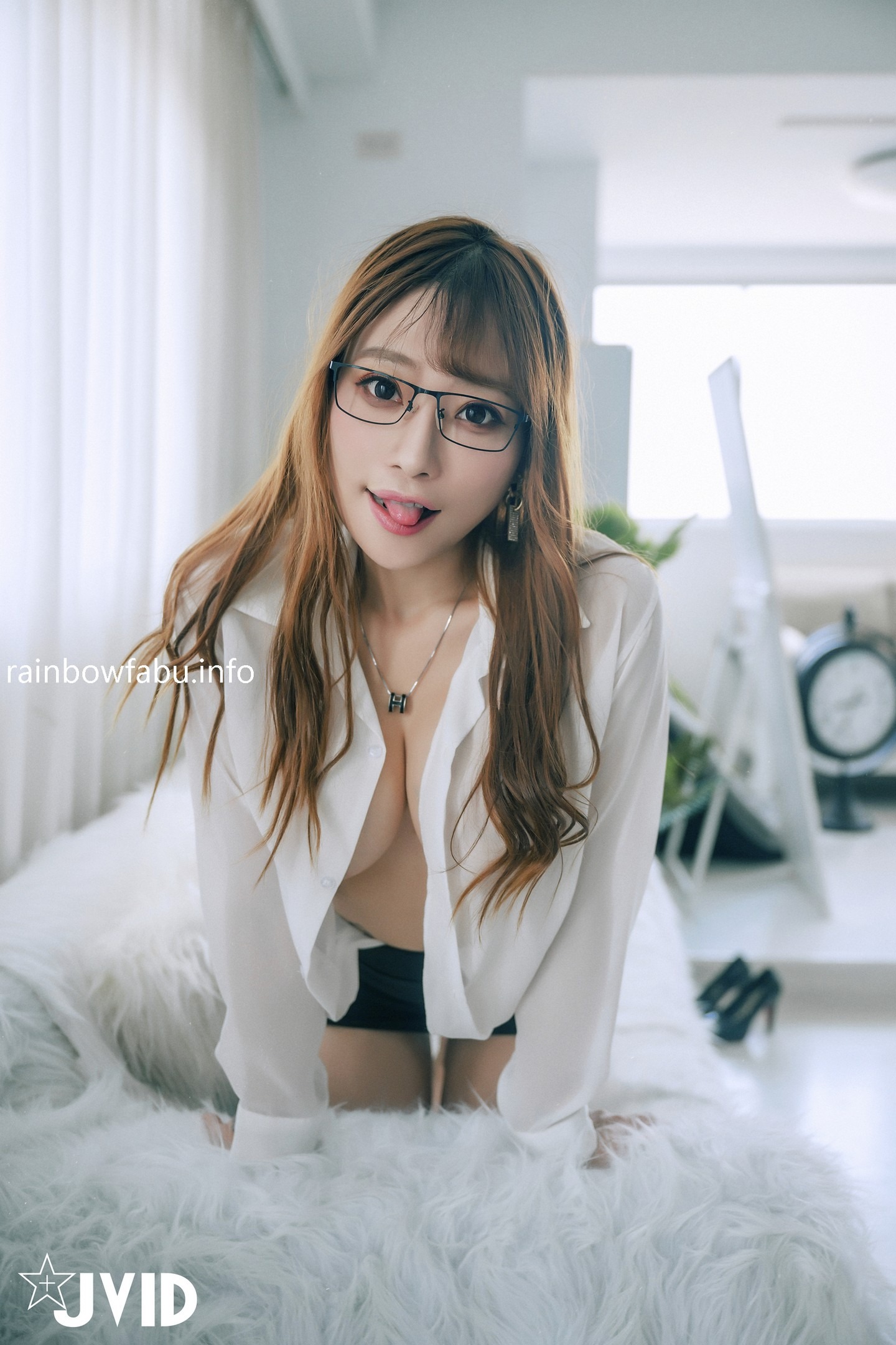 JVID Pony-巨乳女秘书 107