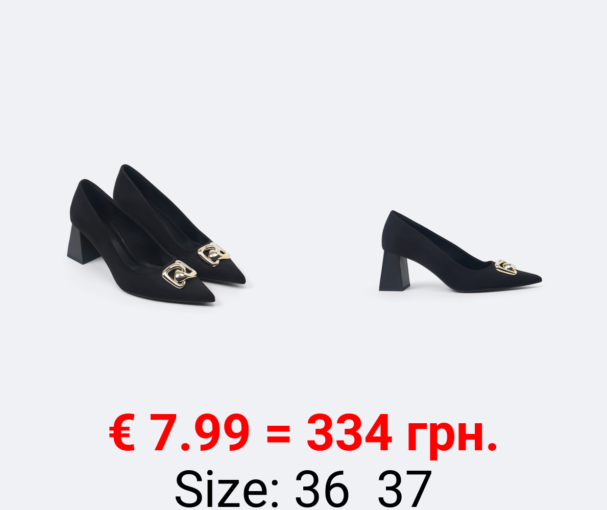 High-heel shoes with detail