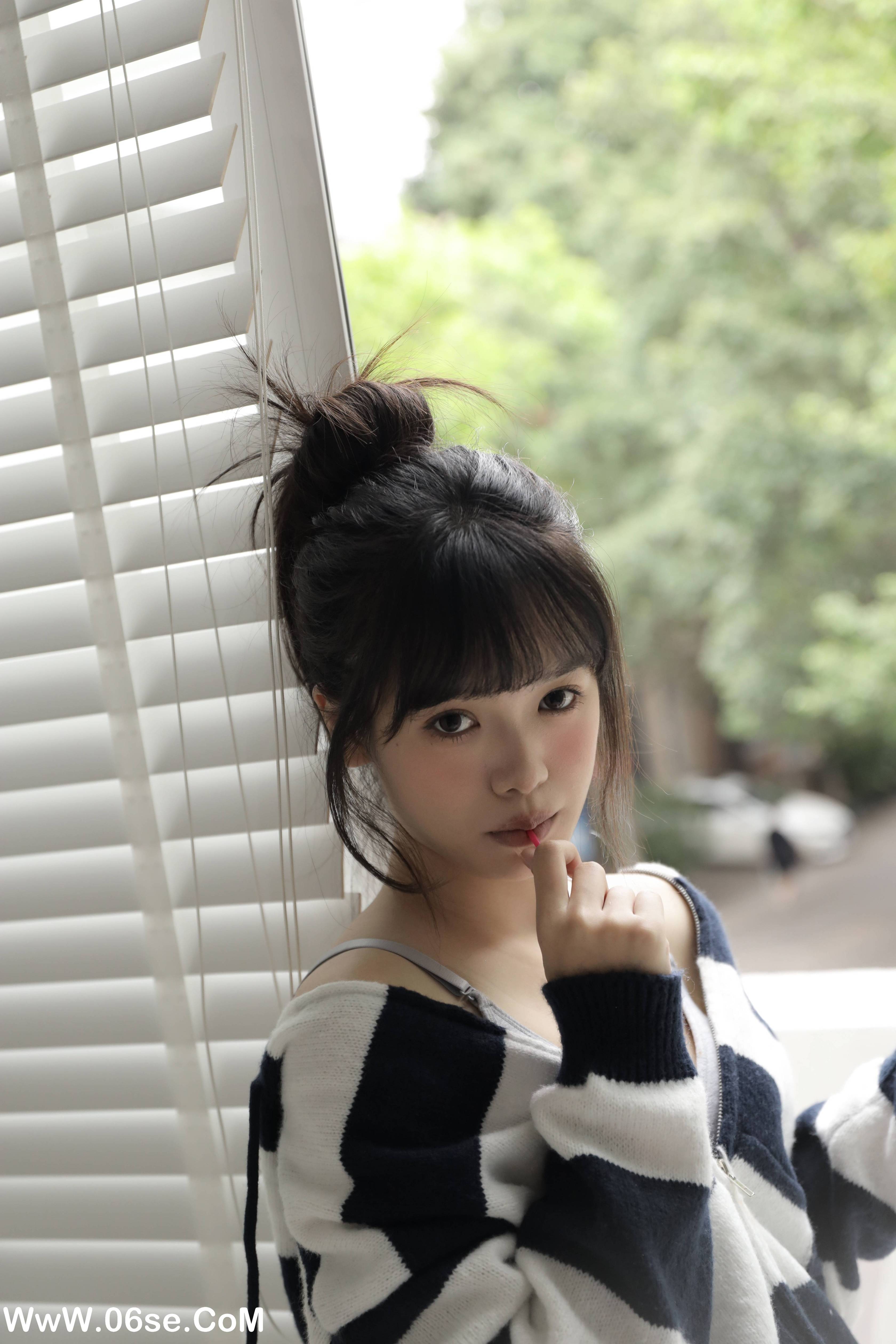 图片[15]-[YITUYU艺图语]2022.11.13 秋 叛逆的捡捡唯[22+1P／196MB]-六色网