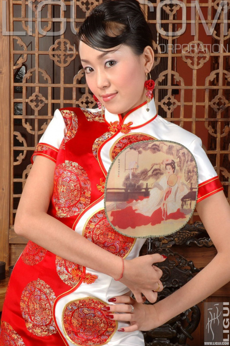 [Image: fbaa892b74b02b969bb1c.jpg]