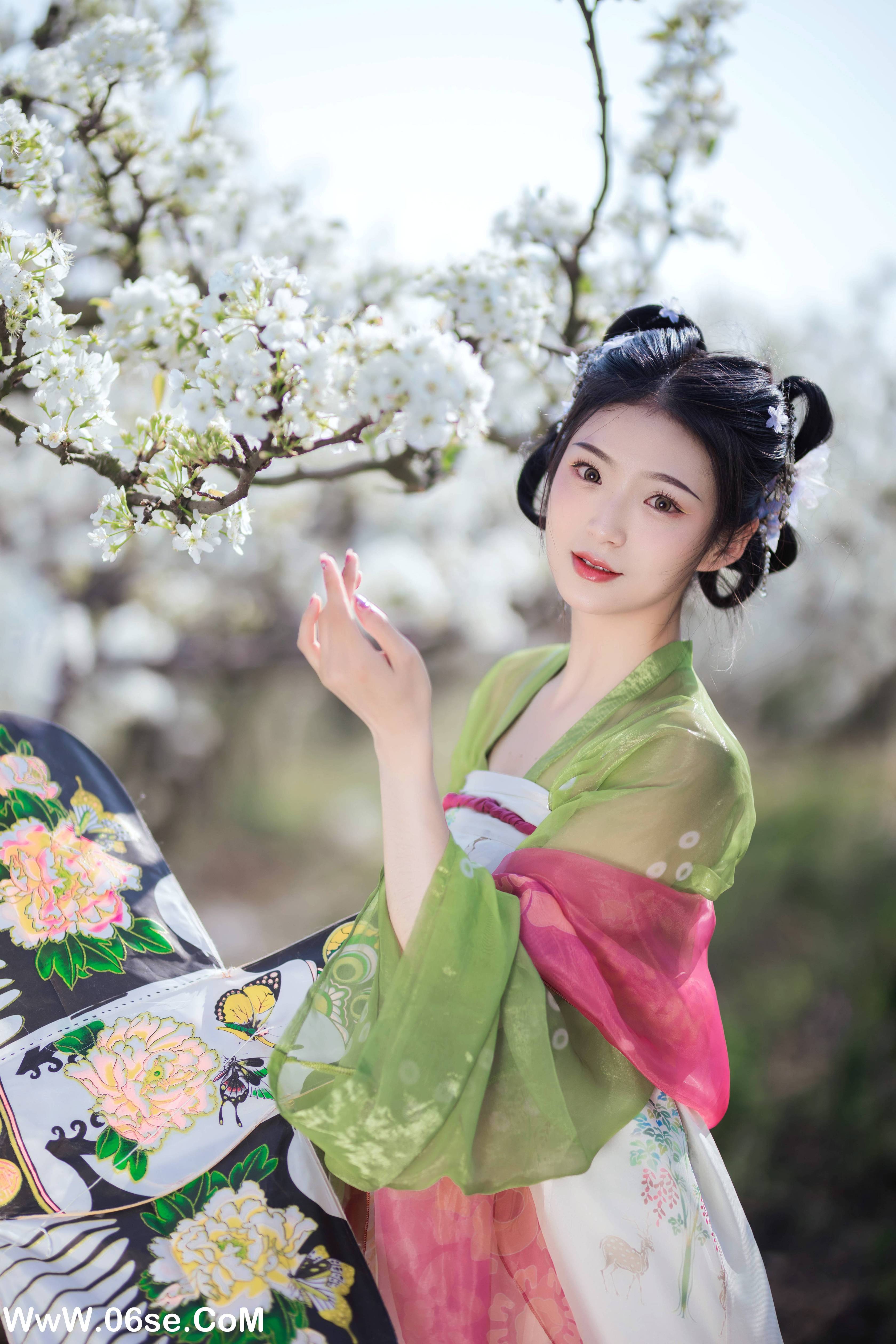 图片[22]-[YITUYU艺图语]2022.06.11 春晴 nya酱的铃铛铛[22P-71.27MB]-六色网