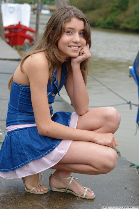 [Image: fc10f44fbd6179e1d91d5.jpg]