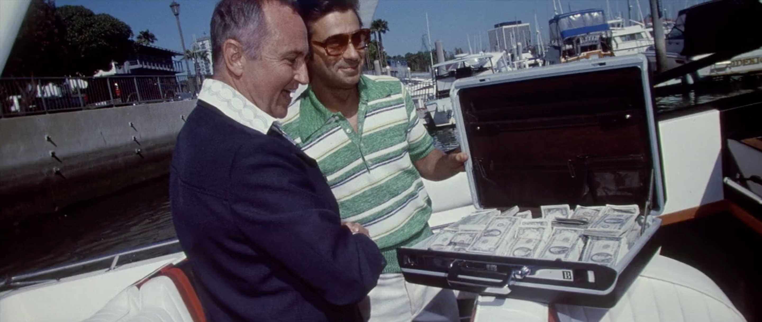 [Живые Деньги] Заработок с помощью соц инженерии