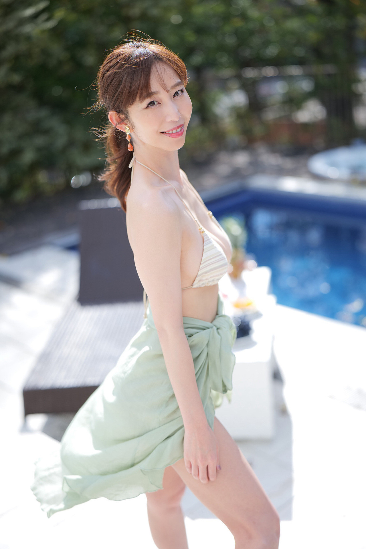 Misumi Shiochi 塩地美澄, 週刊ポストデジタル写真集 「女子アナ桃源郷」 Set.01 6
