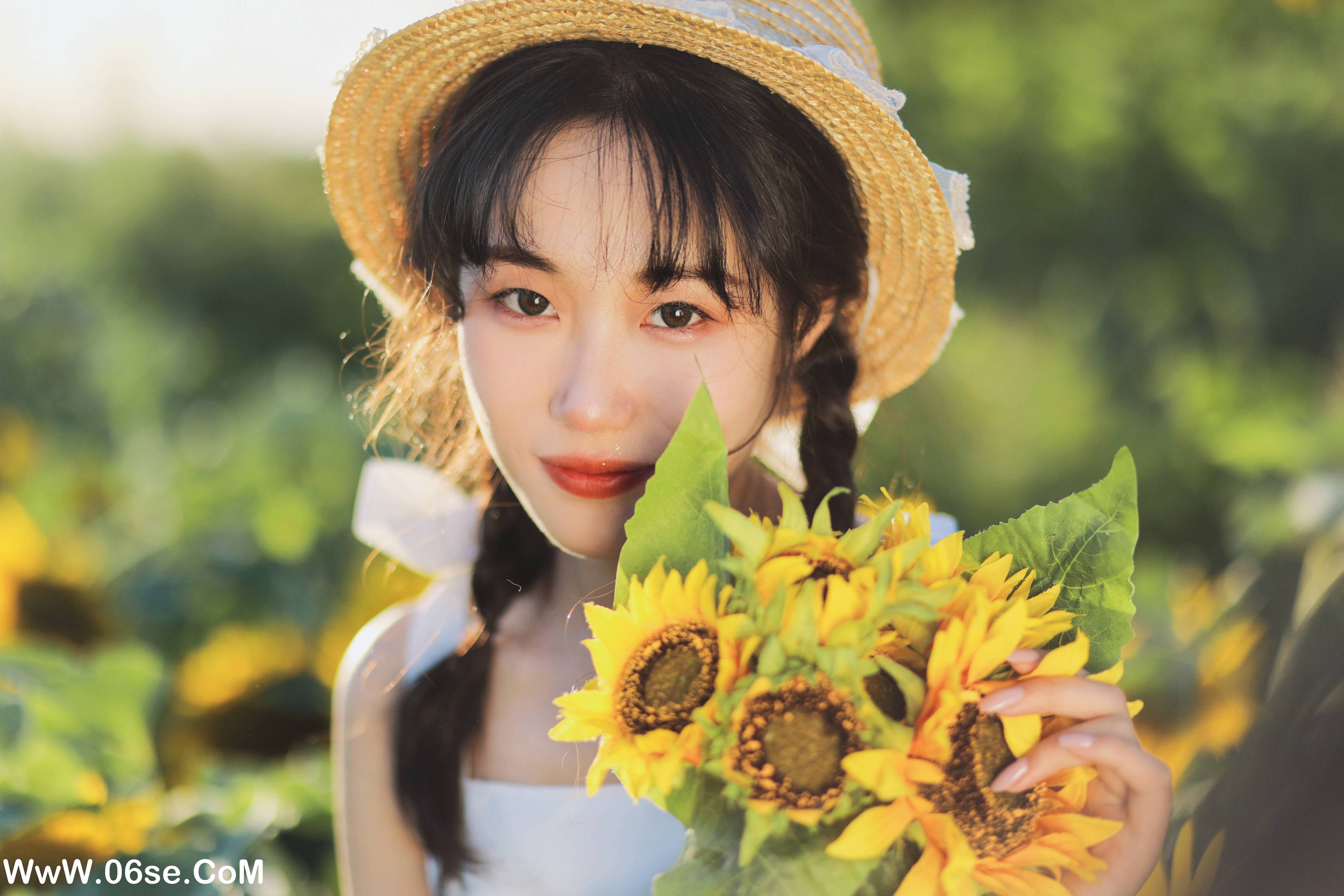 图片[4]-[YITUYU艺图语]2022.11.25 向阳之花 迟白[35+1P／376MB]-六色网