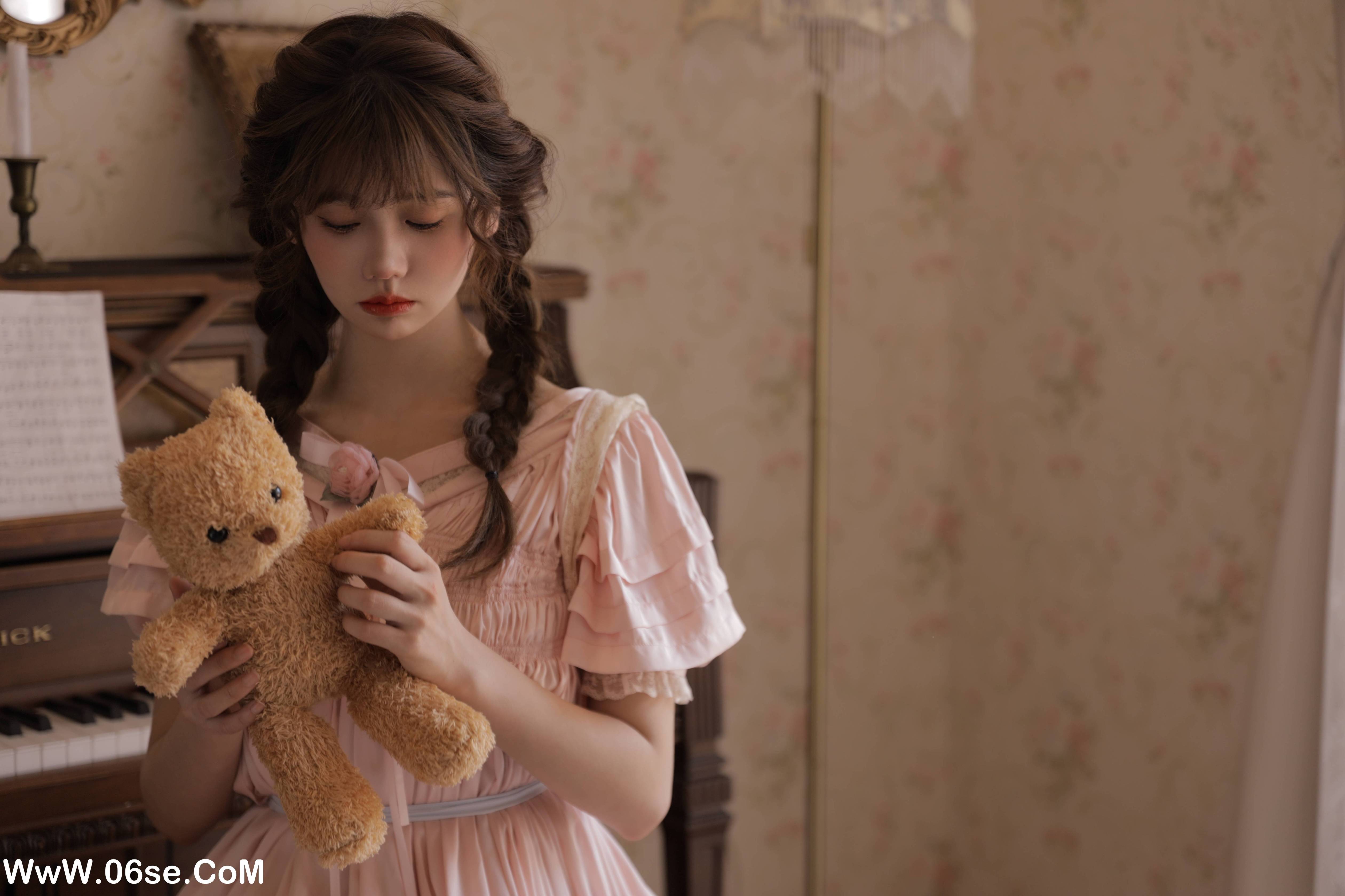 图片[21]-[YITUYU艺图语]2022.11.01 粉色连衣裙 林木婷子[26+1P／232MB]-六色网
