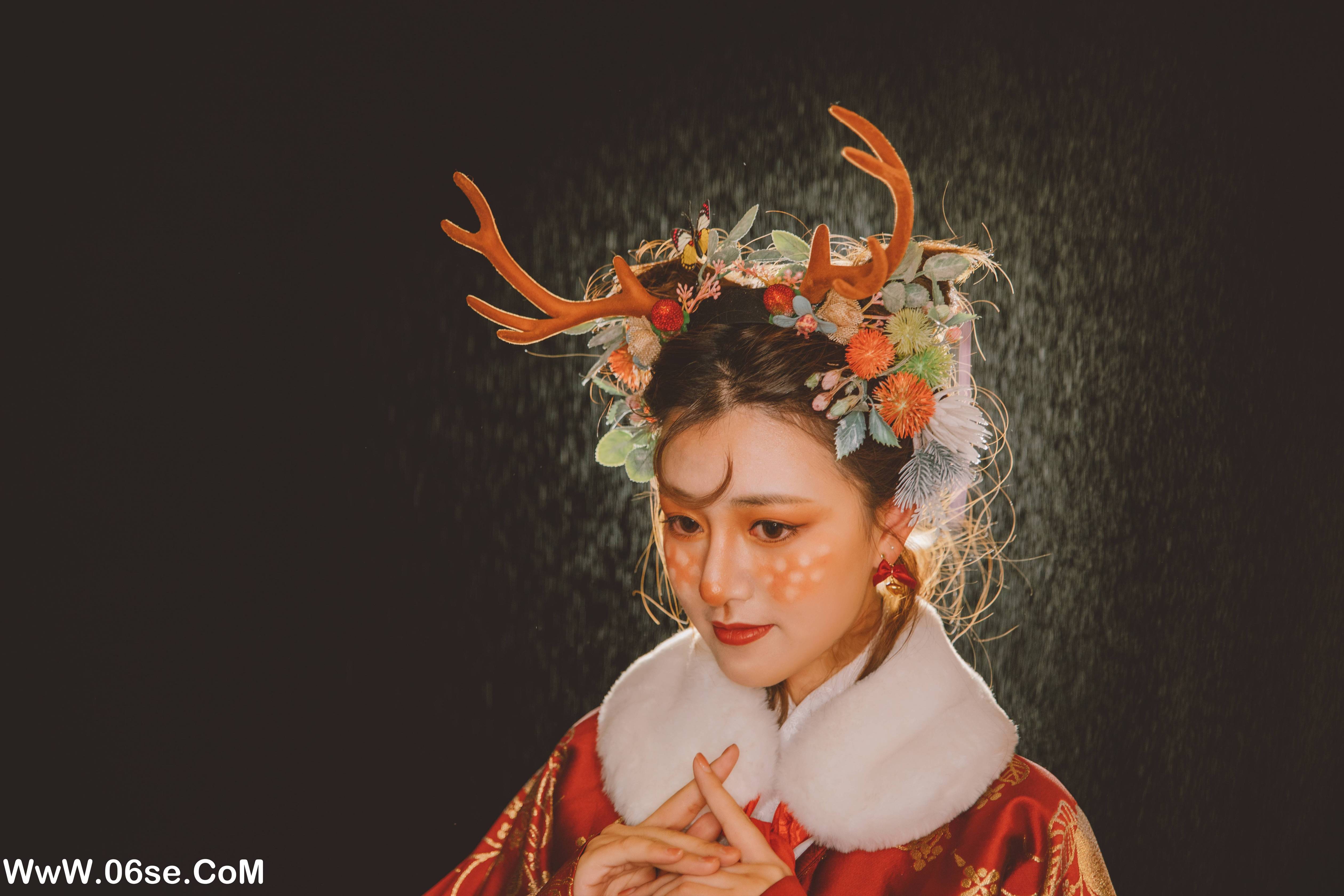 图片[22]-[YITUYU艺图语]2022.07.01 圣诞小鹿 五更天的沈公子[24P-378.9M]-六色网