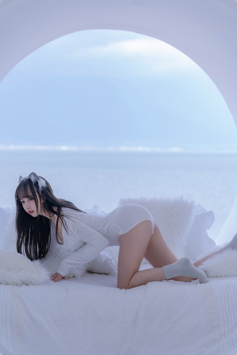 [Cos]过期米线线喵 - 小白狼[56P] 19