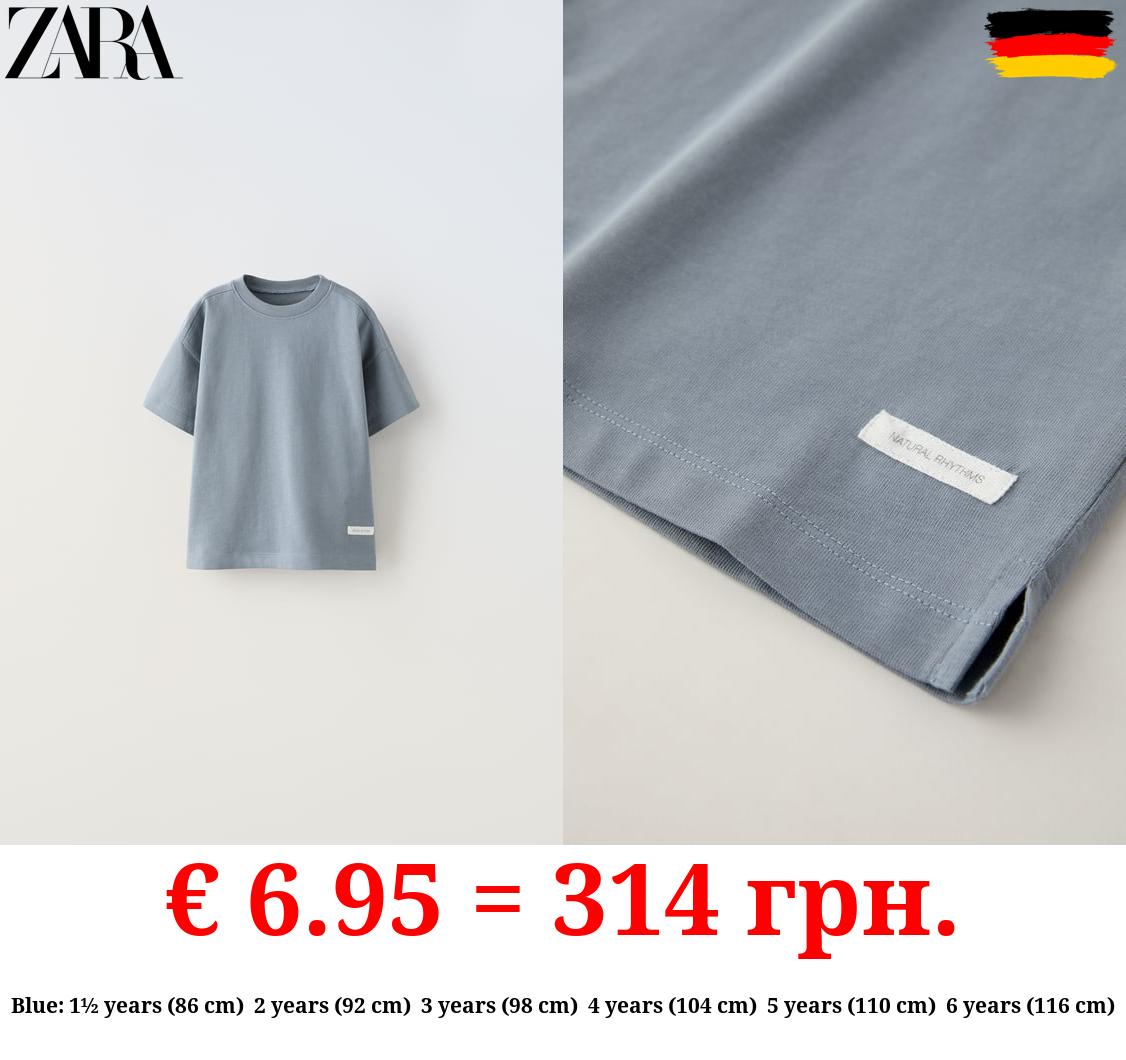 MEDIUM WEIGHT T-SHIRT WITH LABEL