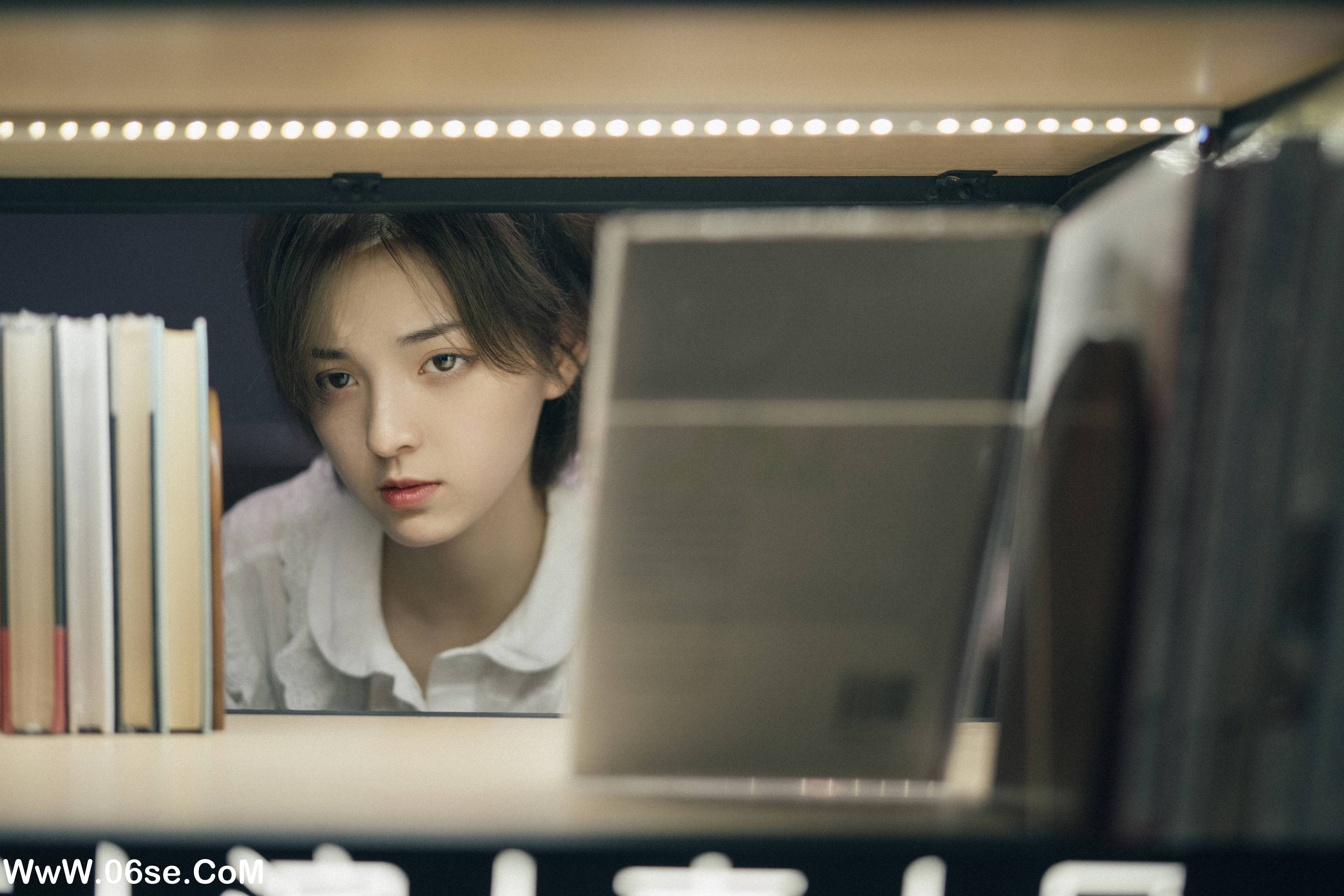 图片[2]-[YITUYU艺图语]2022.02.11 你听，是悲伤的声音 dudu[41+1P／921MB]-六色网