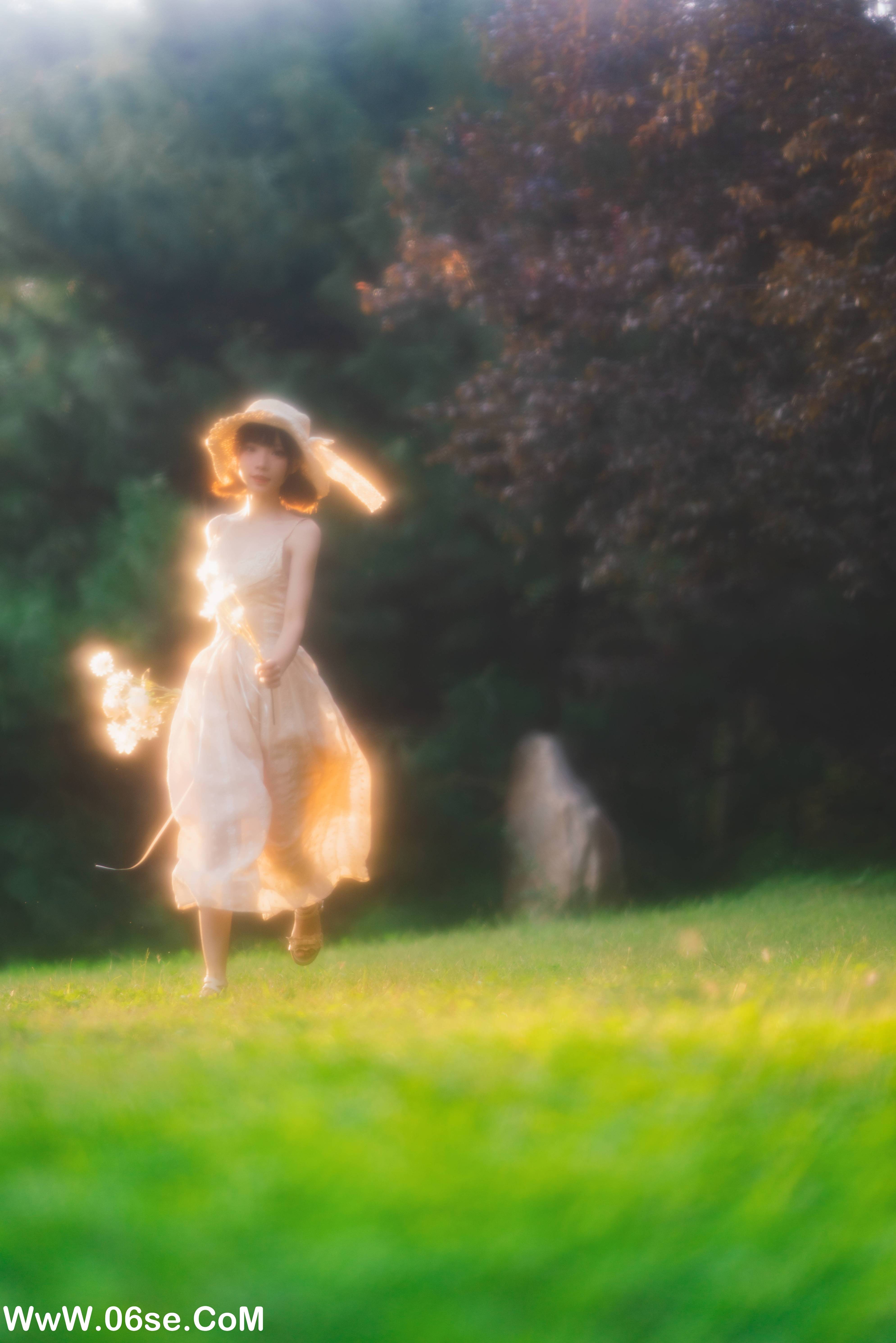 图片[7]-[YITUYU艺图语]2022.06.09 贩卖黄昏 花柒Hana[26P-467.4MB]-六色网