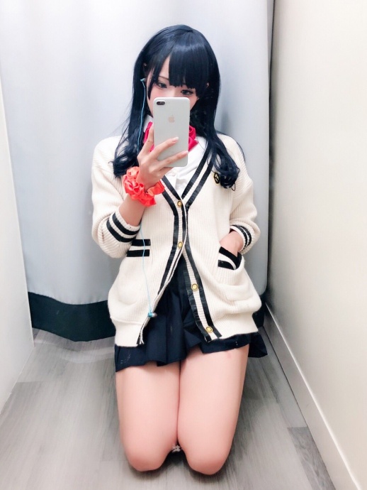 [Image: fd8e5bf62671e653e68a1.jpg]