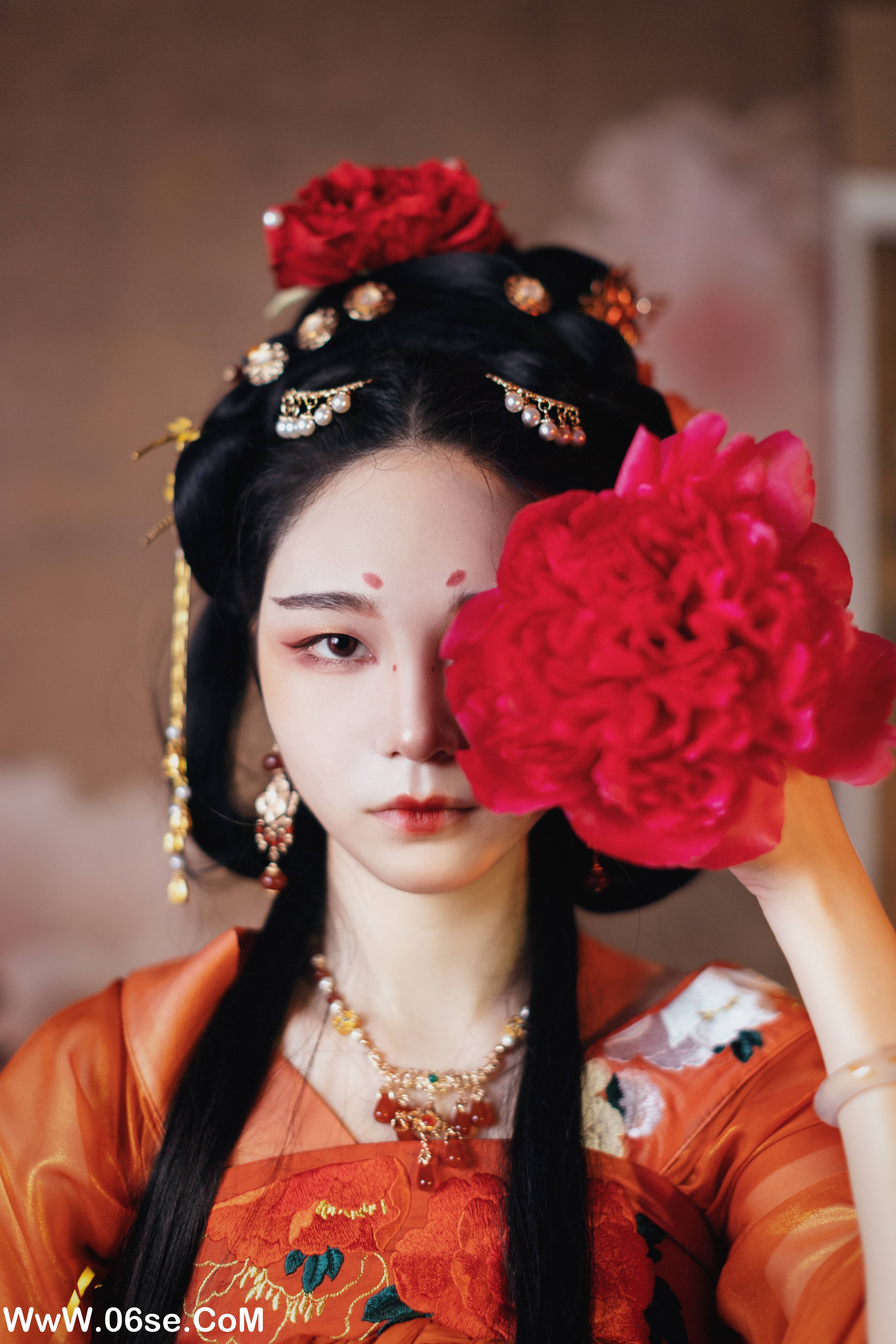 图片[20]-[YITUYU艺图语]2022.06.05 双生狐 秋水[51P-643.56MB]-六色网