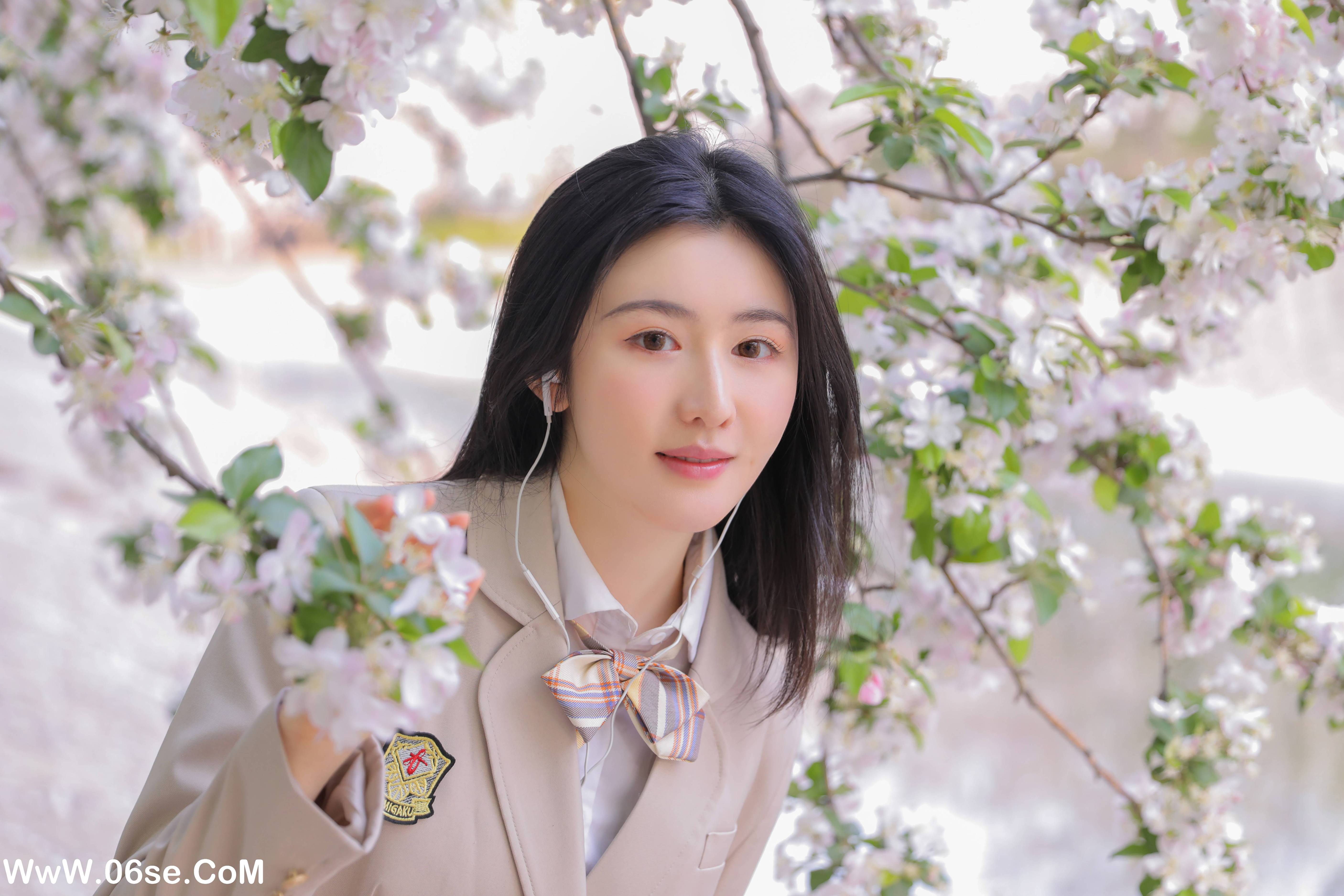 图片[23]-[YITUYU艺图语]2022.07.05 海棠花溪 oeil[24+1P／88.6MB]-六色网