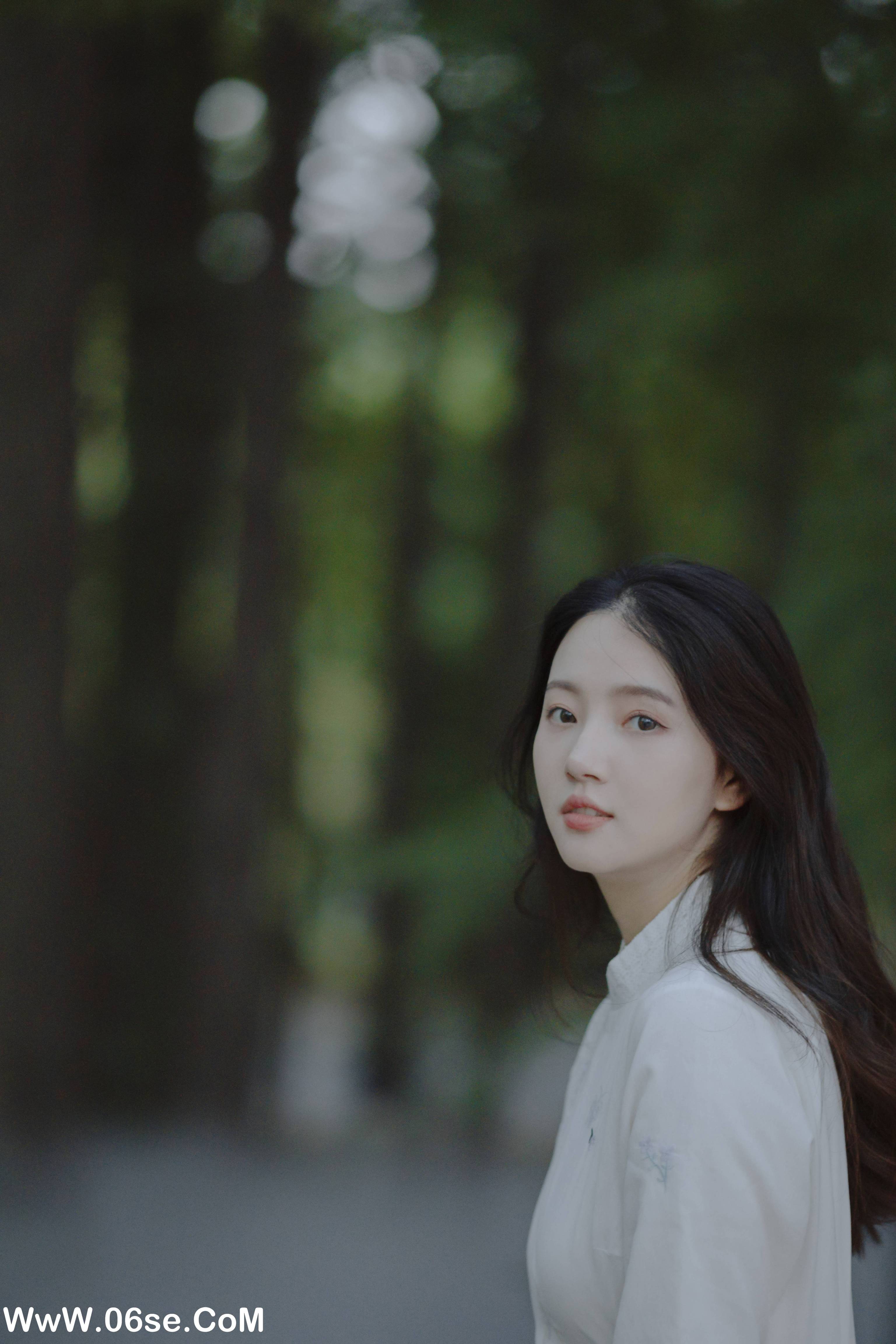 图片[20]-[YITUYU艺图语]2022.11.29 白色湖畔 幽灵胡子[29+1P／396MB]-六色网