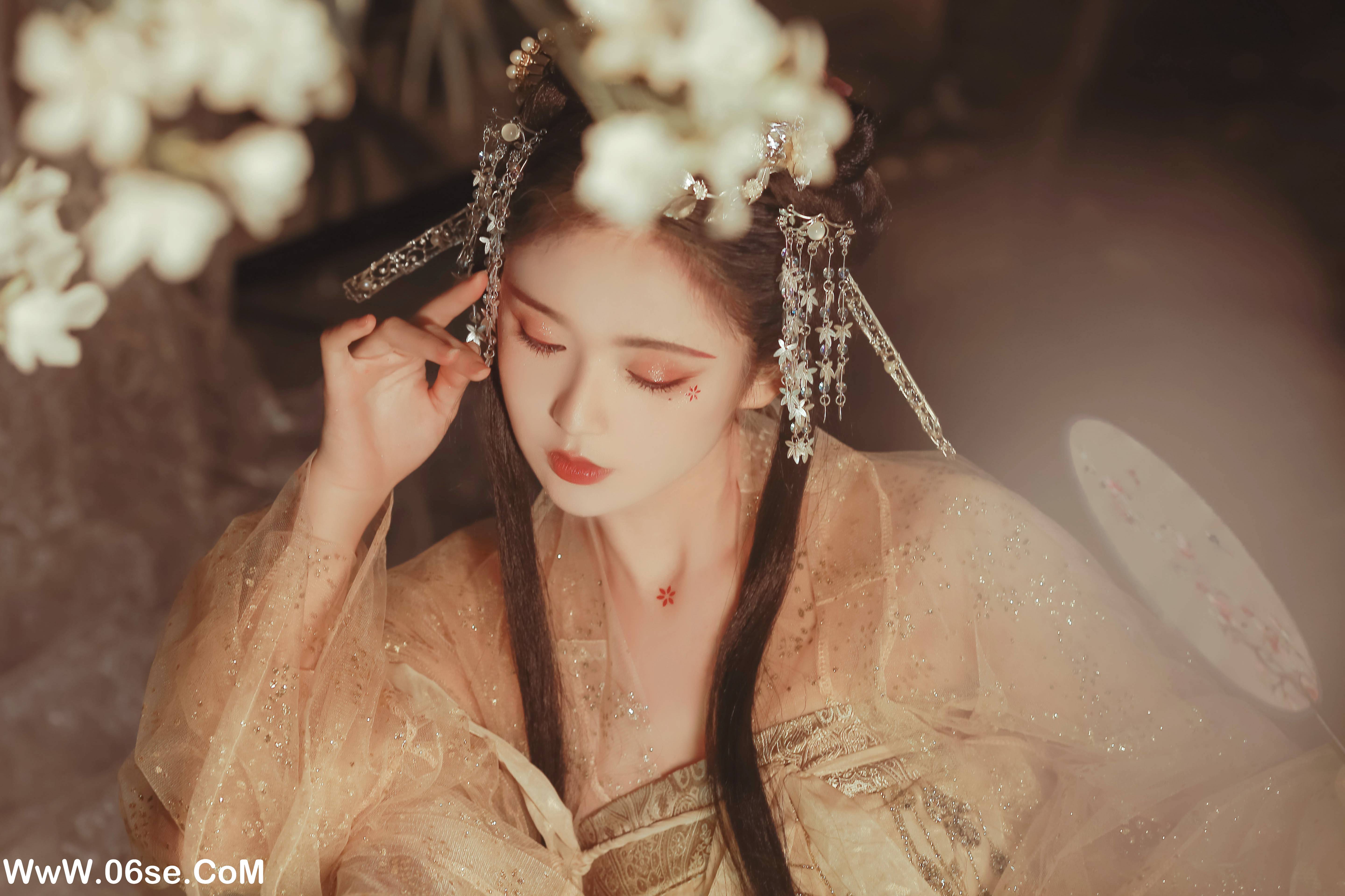 图片[6]-[YITUYU艺图语]2022.11.30 满身花影倩人扶 奶文文[22+1P／109MB]-六色网