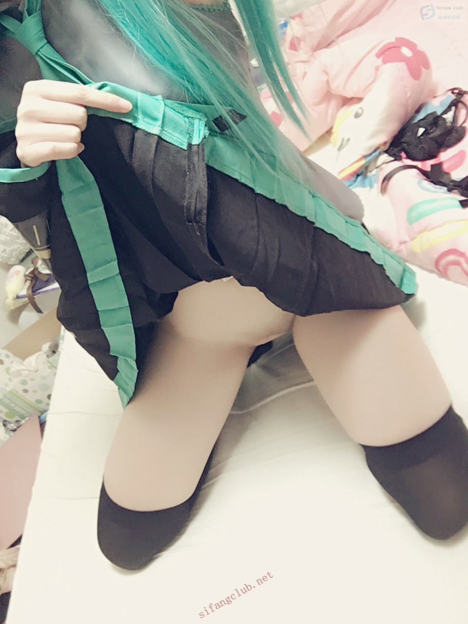 习呆呆-初音[29P2V] 2