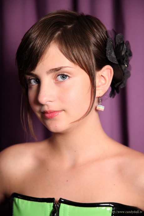 [Image: feb60a23577c23697aff0.jpg]