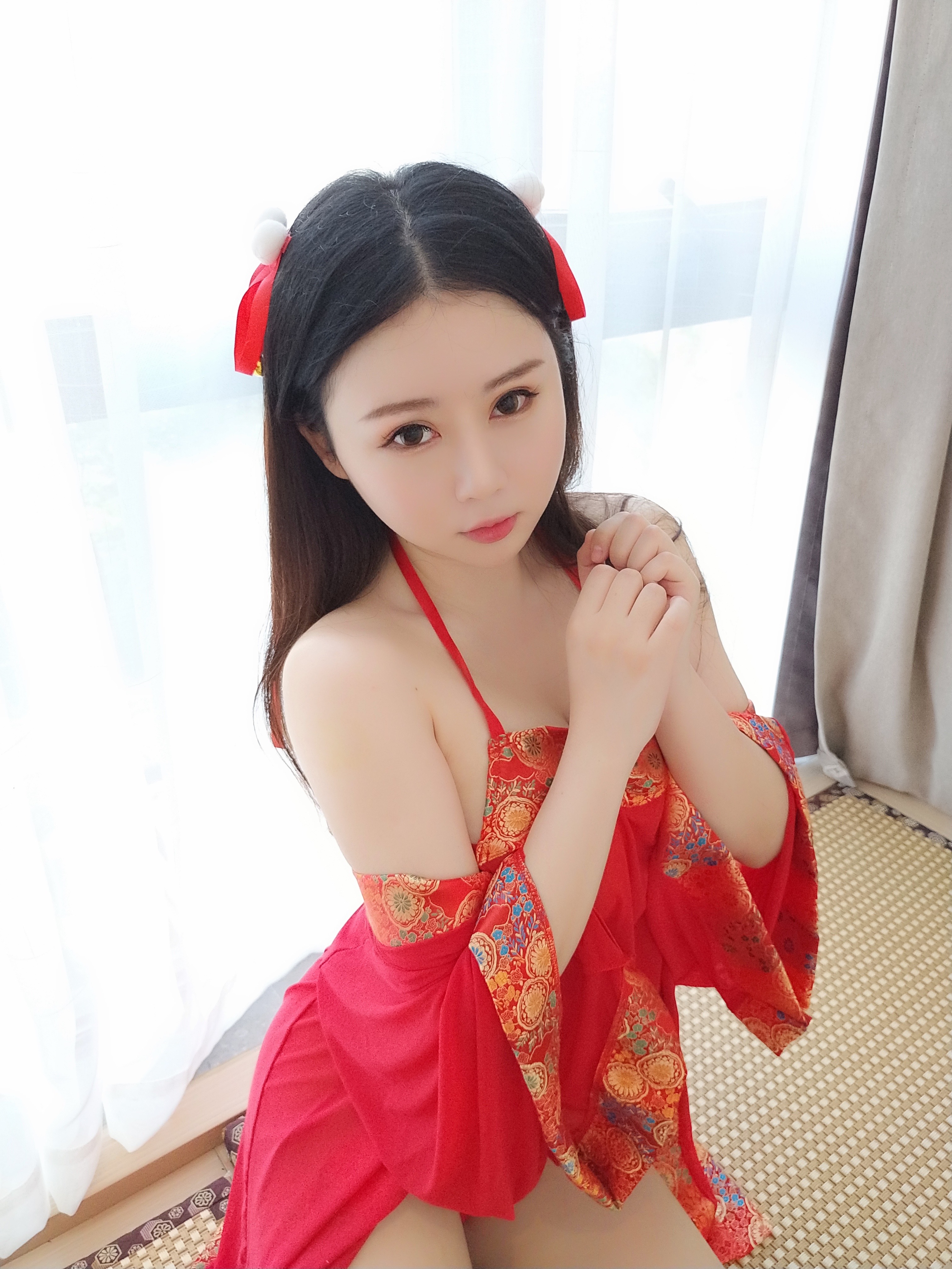 是依酱吖 媚娘红肚兜[42P-101MB] 21