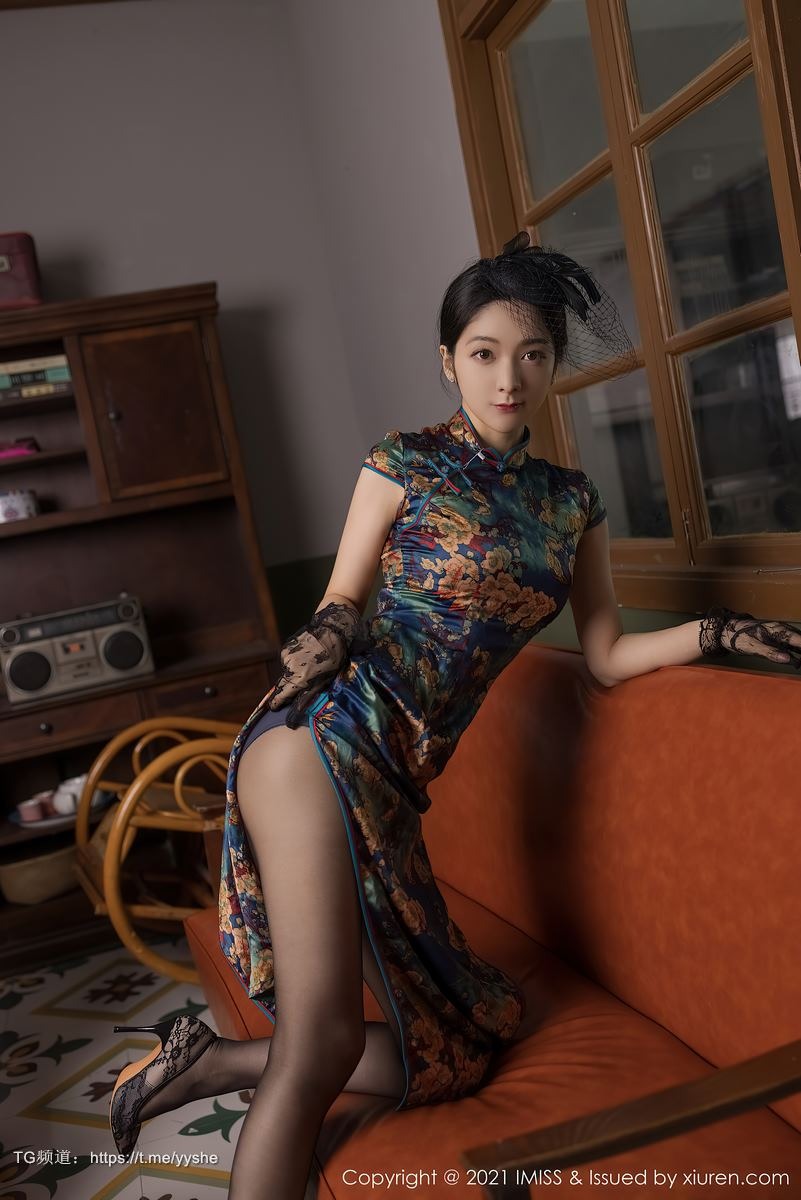 [爱蜜社]VOL.591 Angela[52P] 14