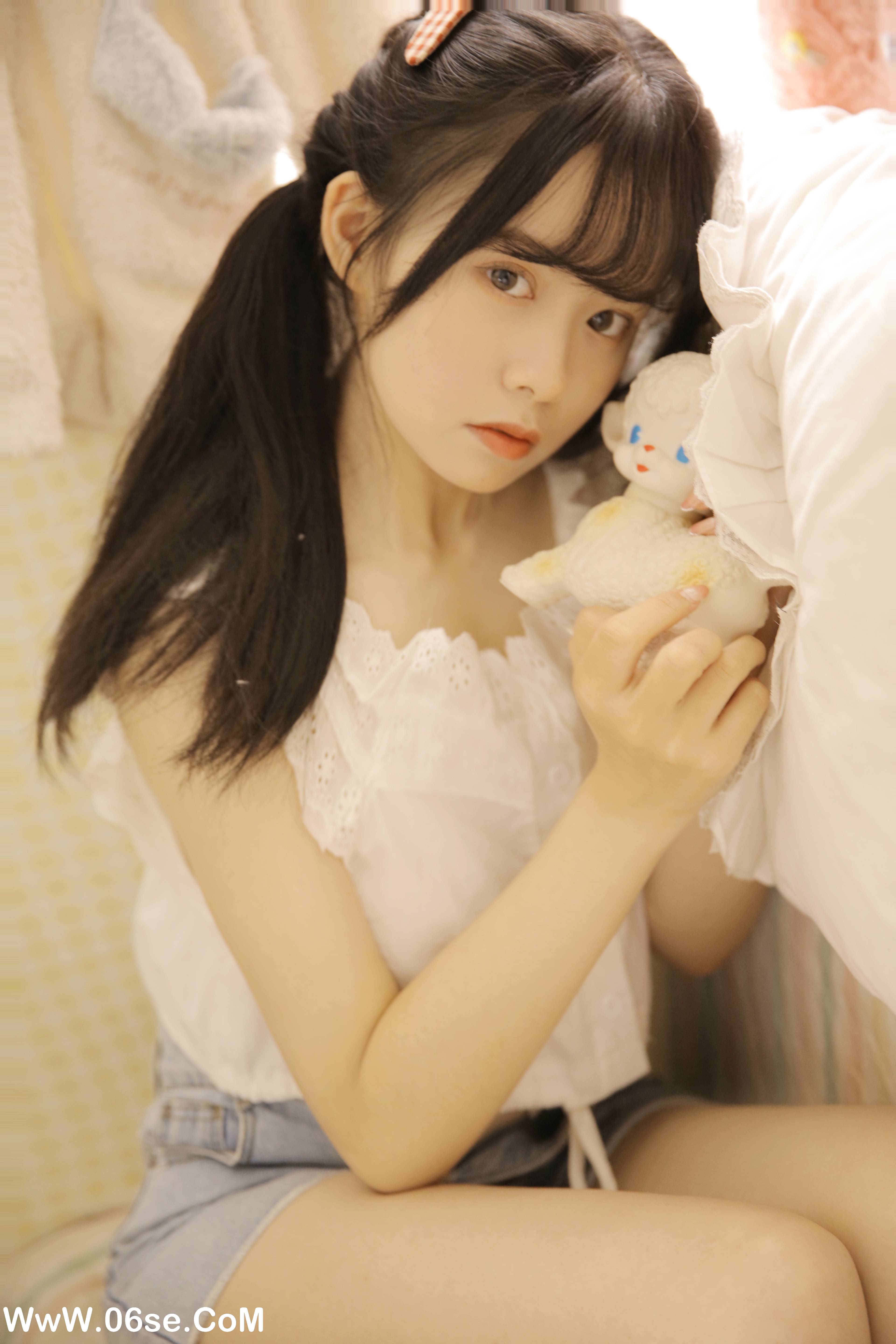 图片[5]-[YITUYU艺图语]2022.10.26 肉肉女孩的纯欲可爱 小轩[20+1P／132MB]-六色网