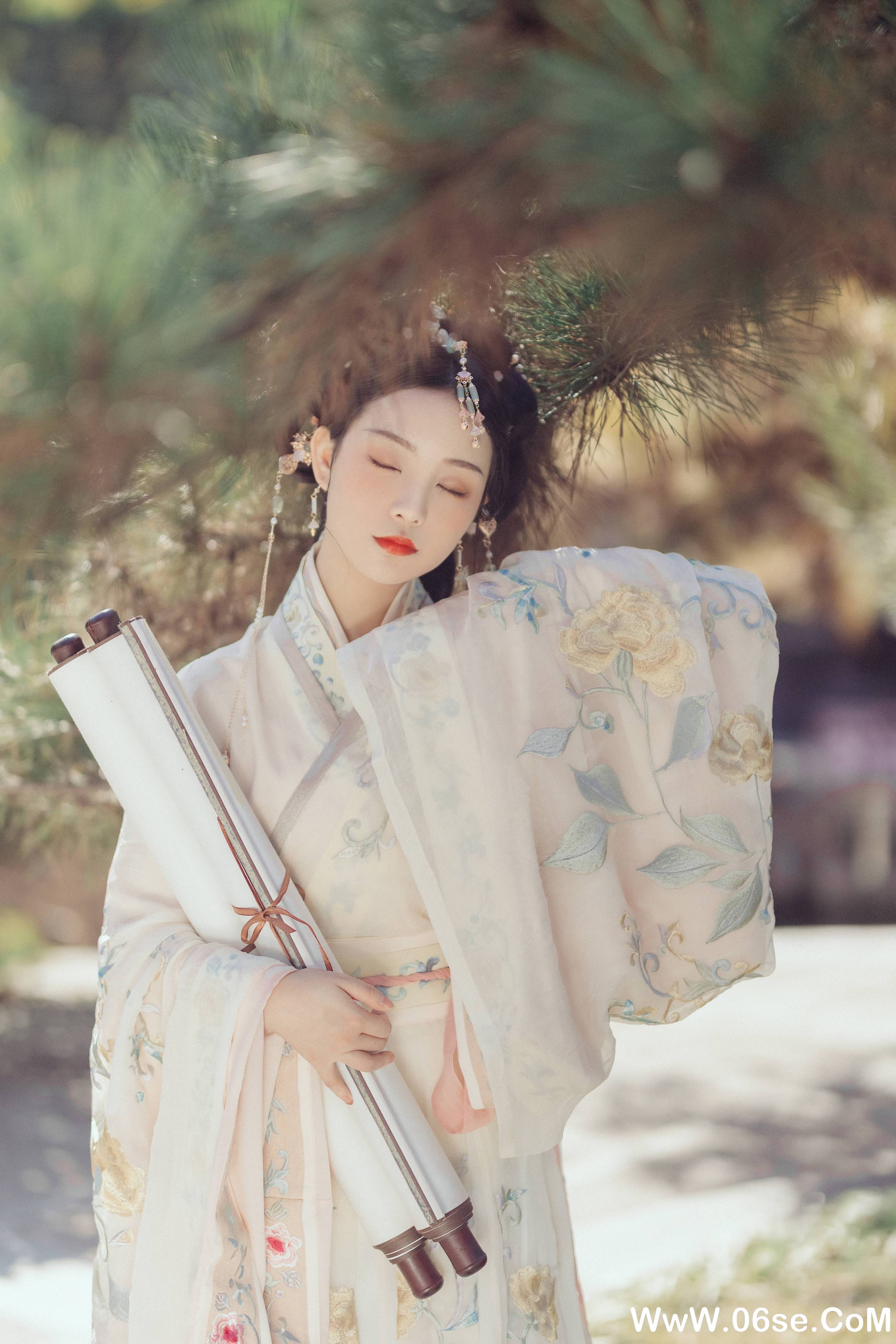 图片[9]-[YITUYU艺图语]2021.10.22 西洲曲 Seven[25+1P／343MB]-六色网