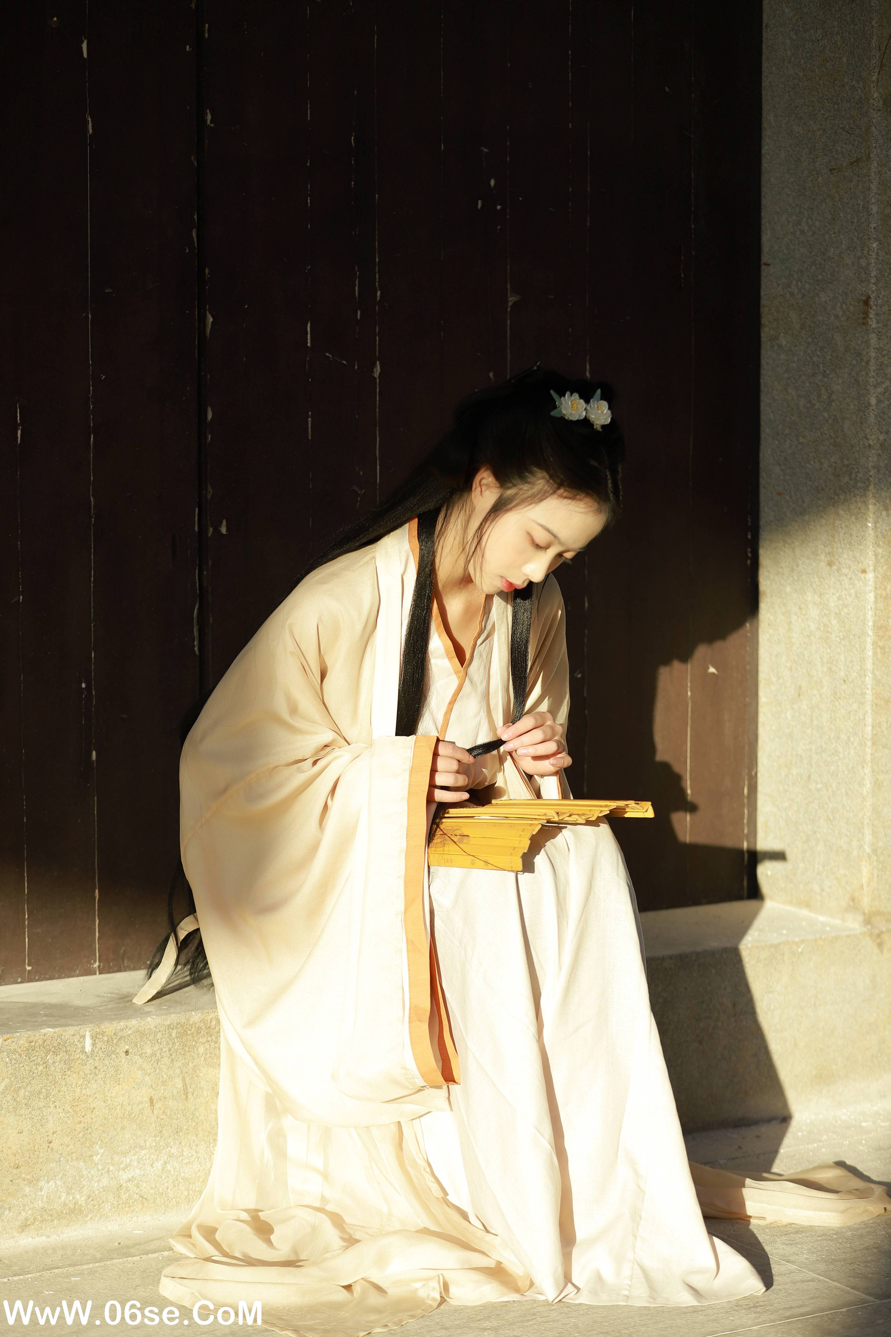 图片[18]-[YITUYU艺图语]2022.09.28 愿得一人心 汪国真潘潘[20+1P／164MB]-六色网