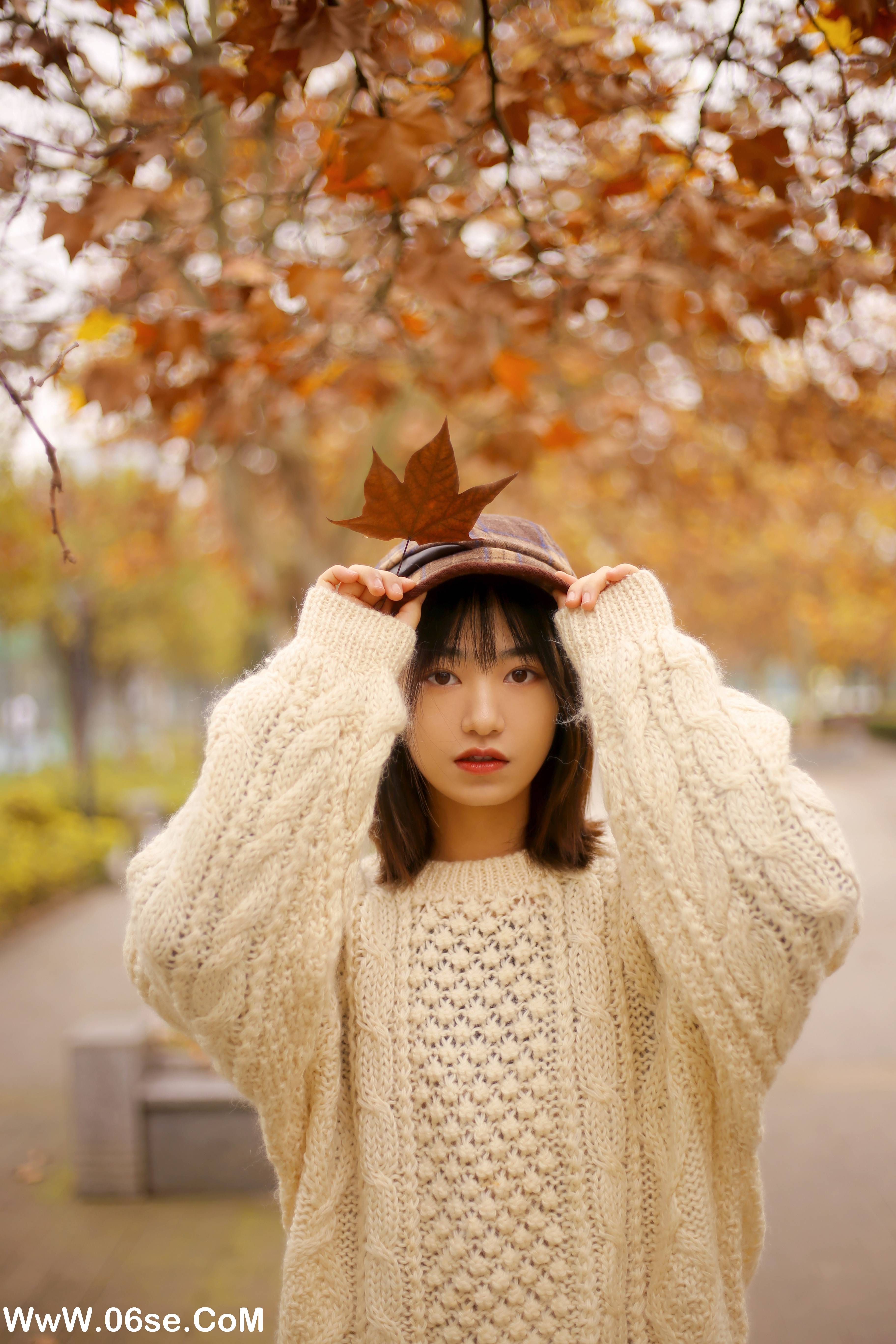 图片[7]-[YITUYU艺图语]2022.10.03 枫叶 panniling[29+1P／346MB]-六色网