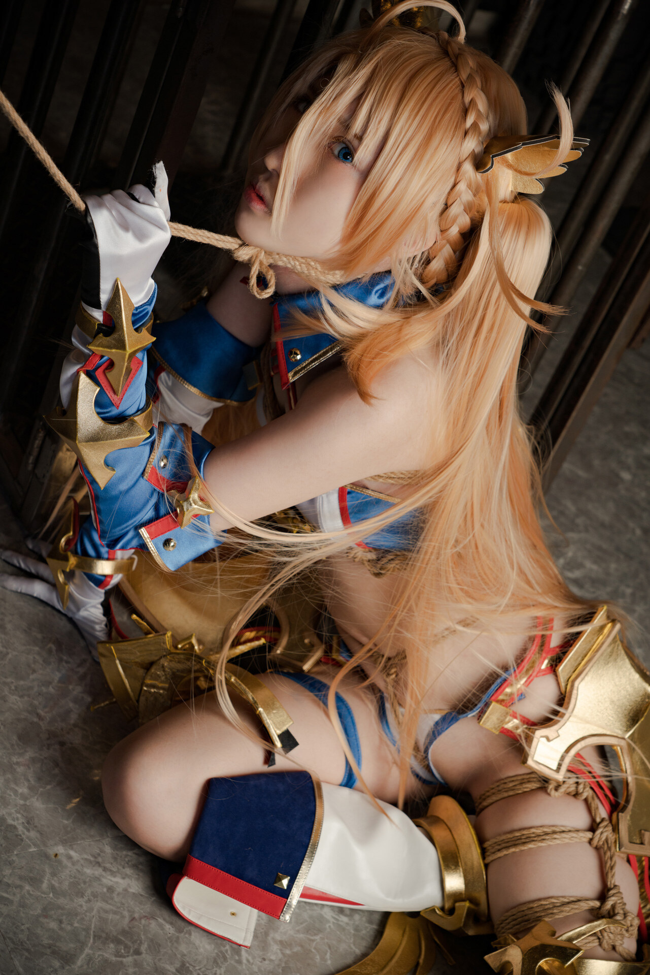 [coli厨 水無月みり] Bradamante ブラダマンテ 聖騎士は敗れません Vol.01 32