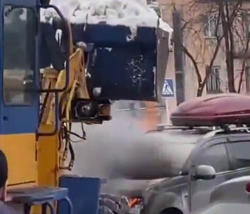 Apagando el fuego con nieve