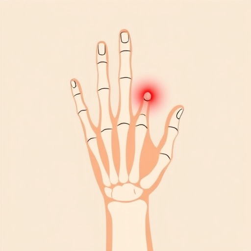 Ушиб или перелом пальца: как отличить и оказать первую помощь