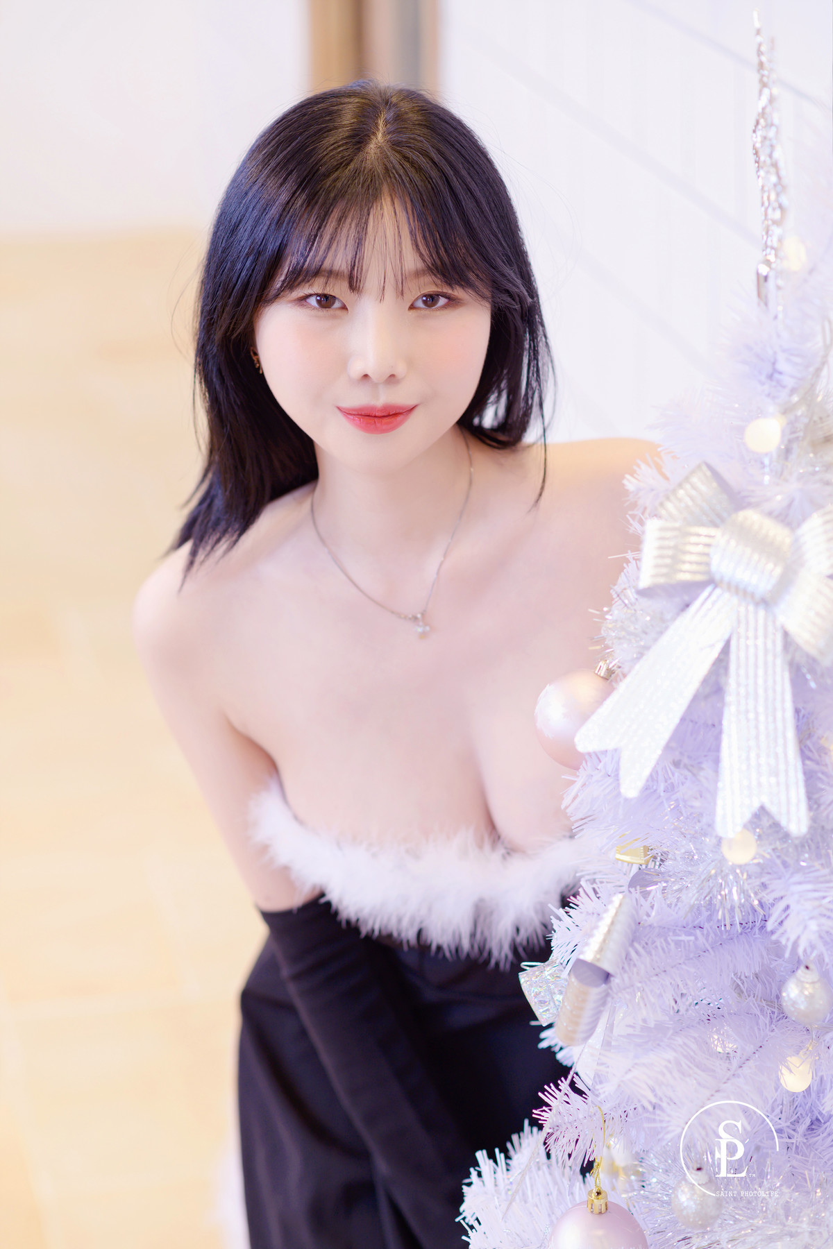 Yuna 유나, [SAINT Photolife] Merry Yuna’s Xmas Set.02 21