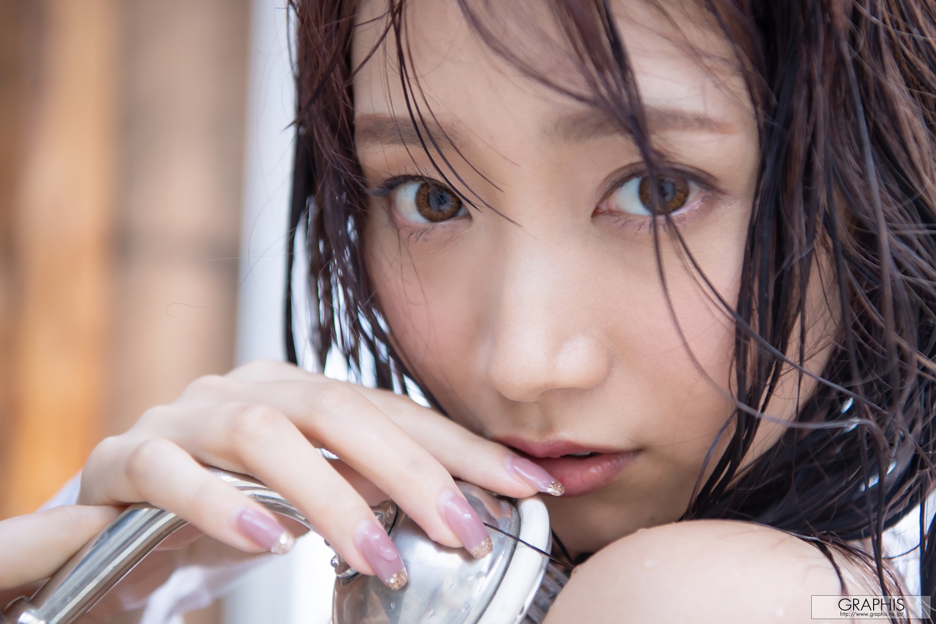 [Graphis] Gals - Anna Kami 加美杏奈 『 Angel Smile 』146P 106