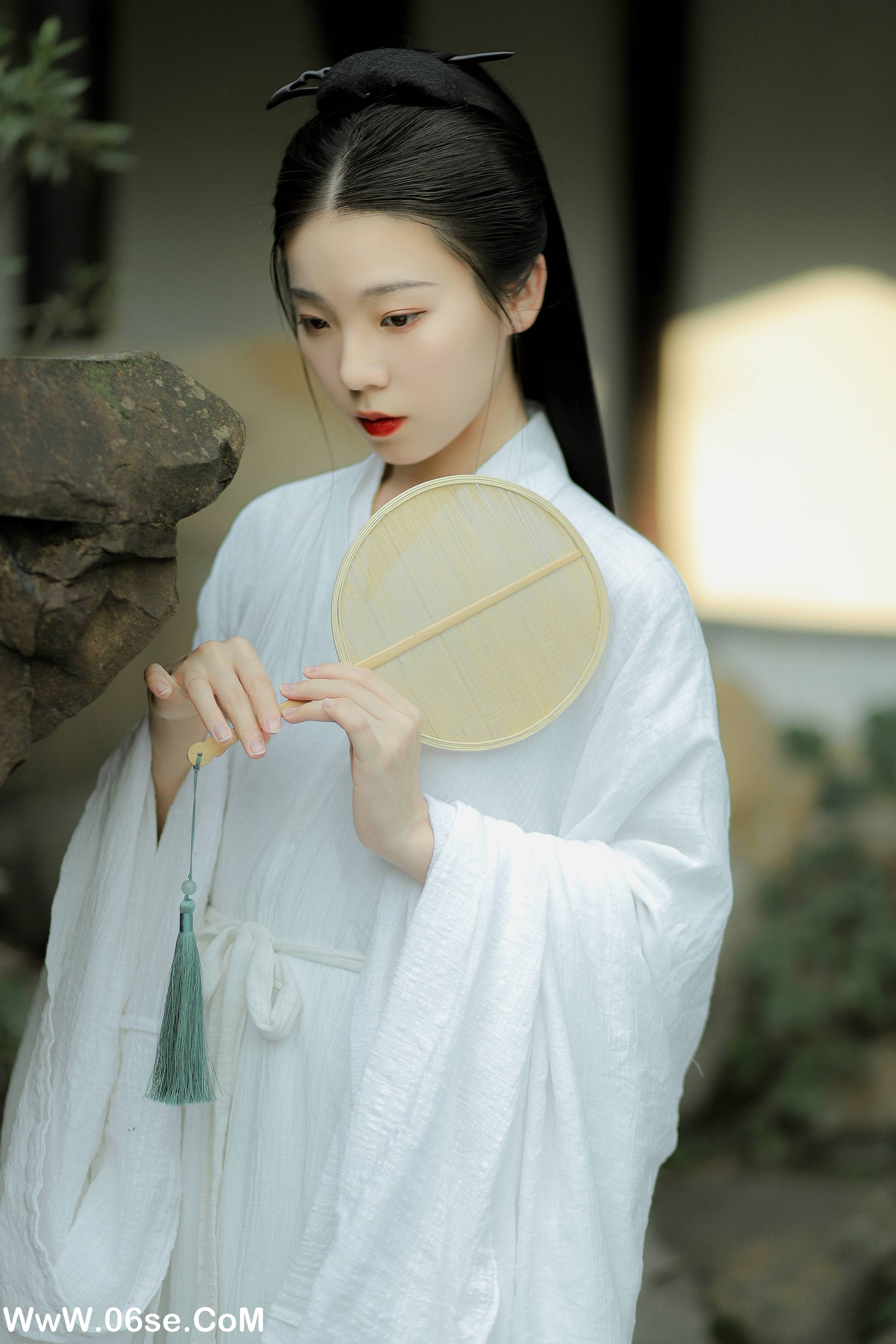 图片[21]-[YITUYU艺图语]2022.02.03 白茶无事别清欢 一方伊人yi[24+1P／212MB]-六色网